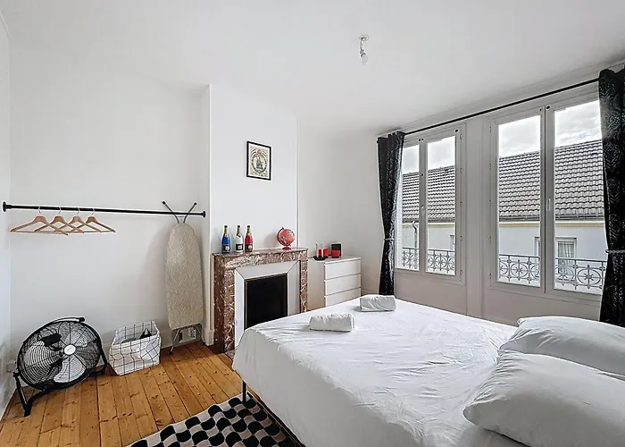 Le Clos Des Bulles Apartment *